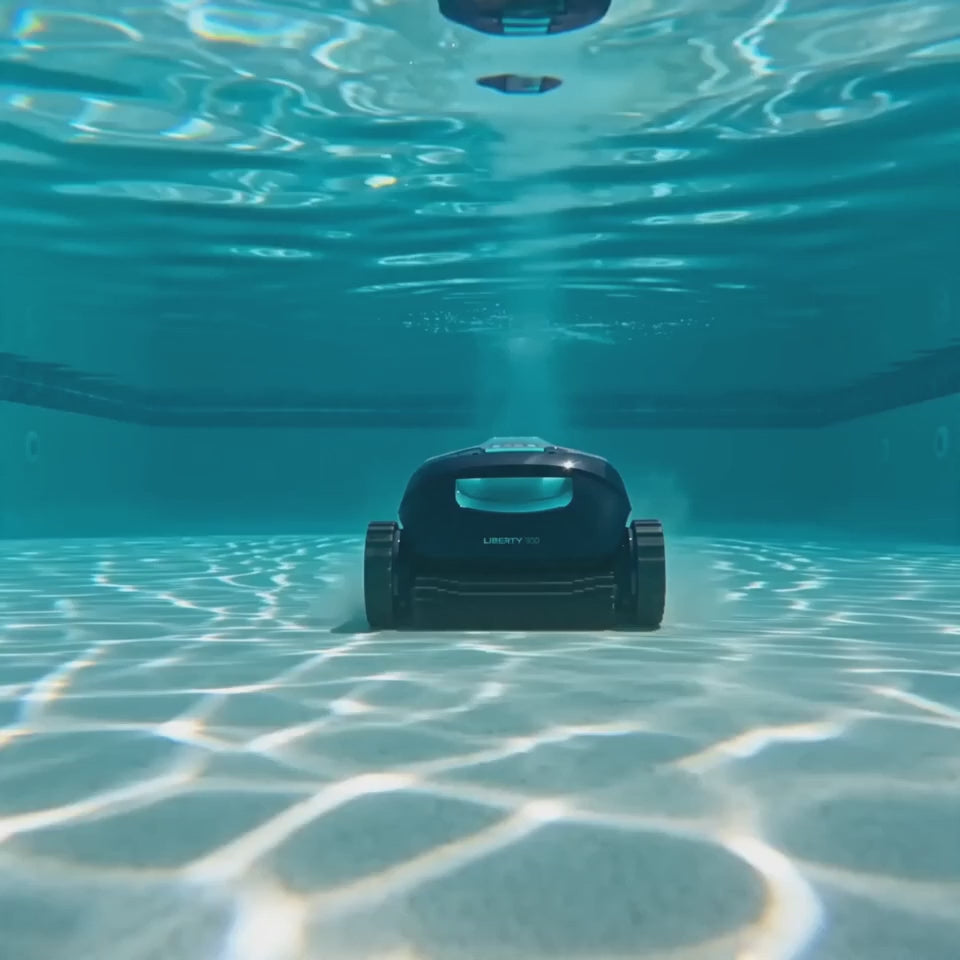 Robot piscine Liberty 300 en action